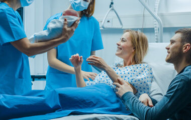 Midwife Jobs in the UK with Visa Sponsorship